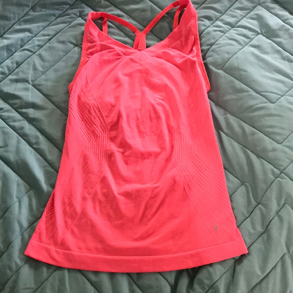 Old Navy strappy athletic tank top